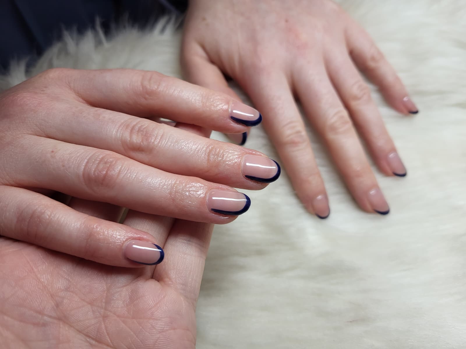 Modern dark tips